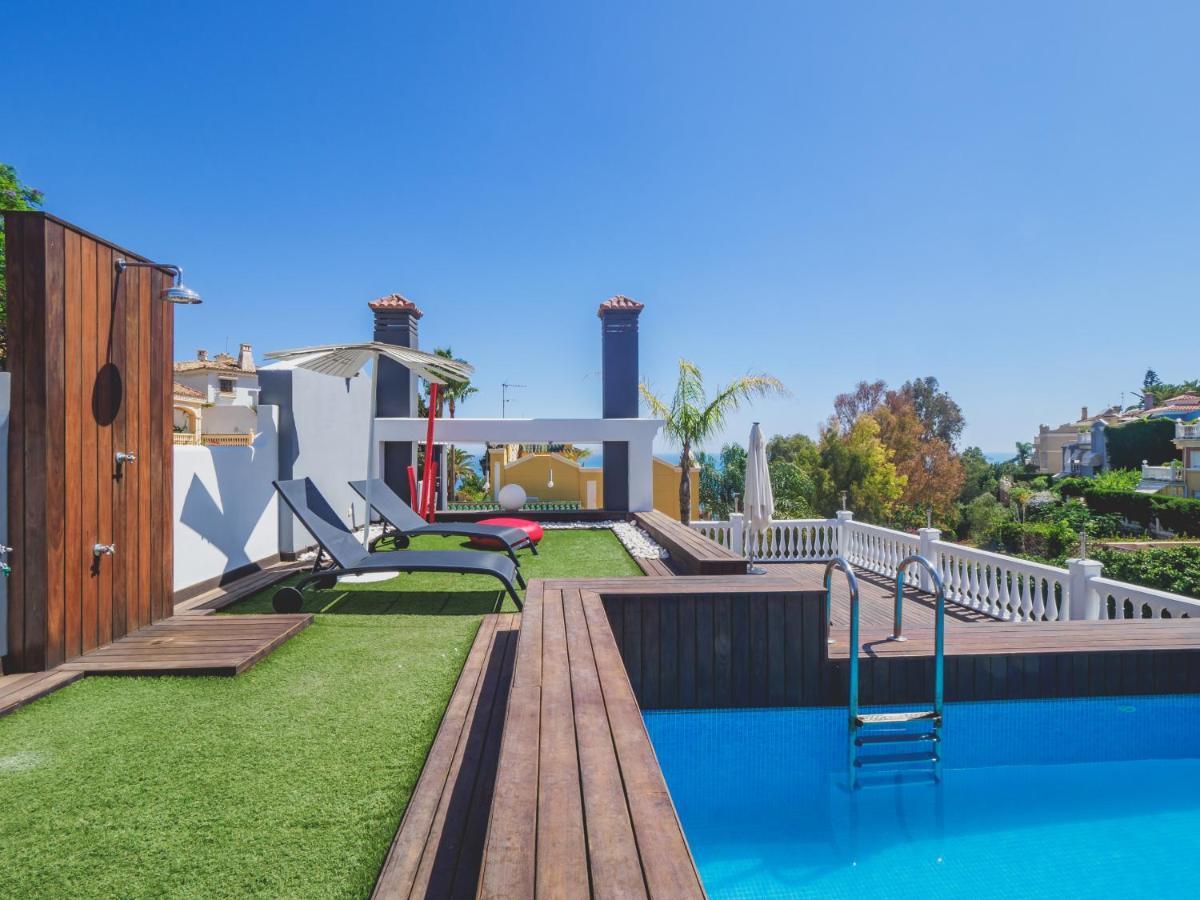 Вилла Cubo'S Gibralfaro House Center Малага Экстерьер фото