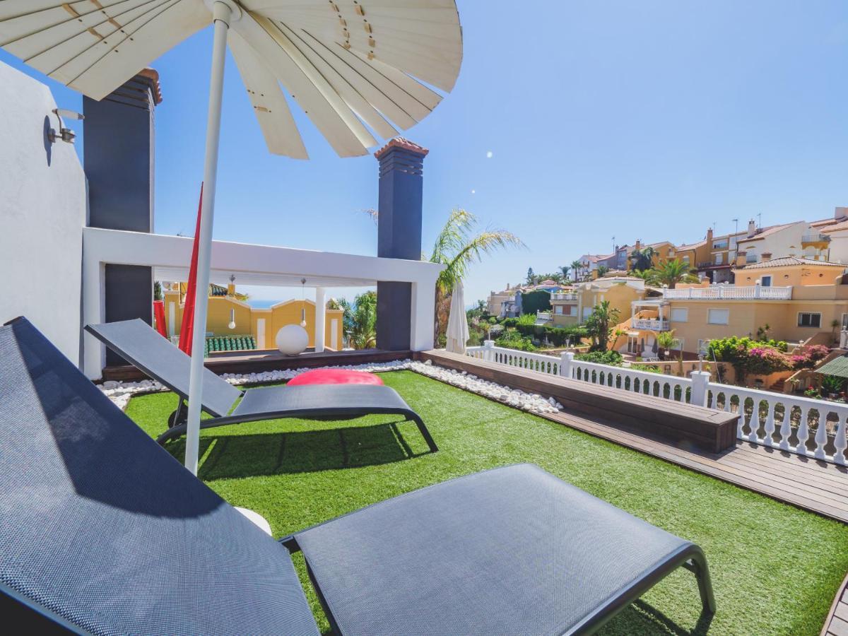 Вилла Cubo'S Gibralfaro House Center Малага Экстерьер фото