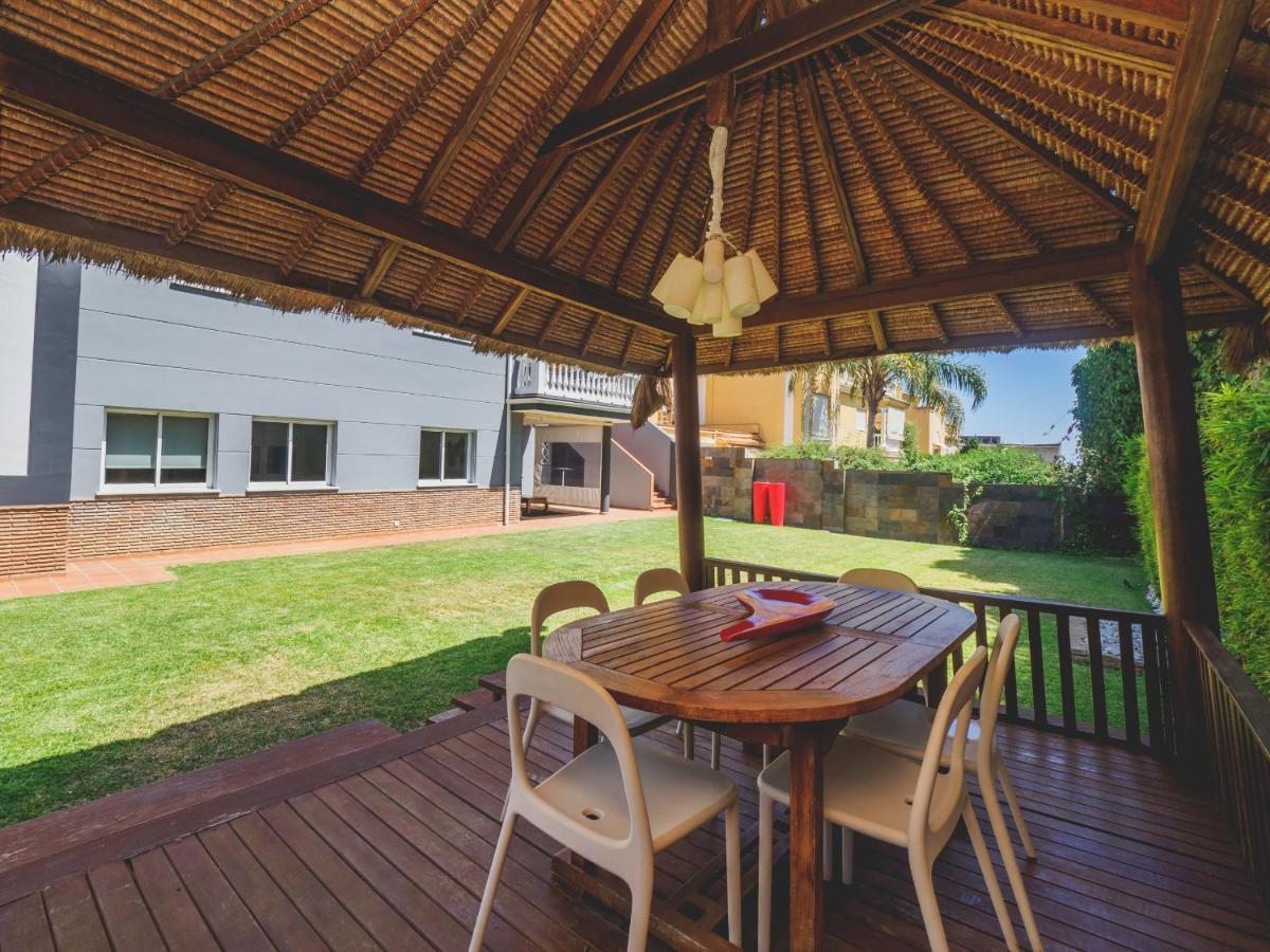Вилла Cubo'S Gibralfaro House Center Малага Экстерьер фото