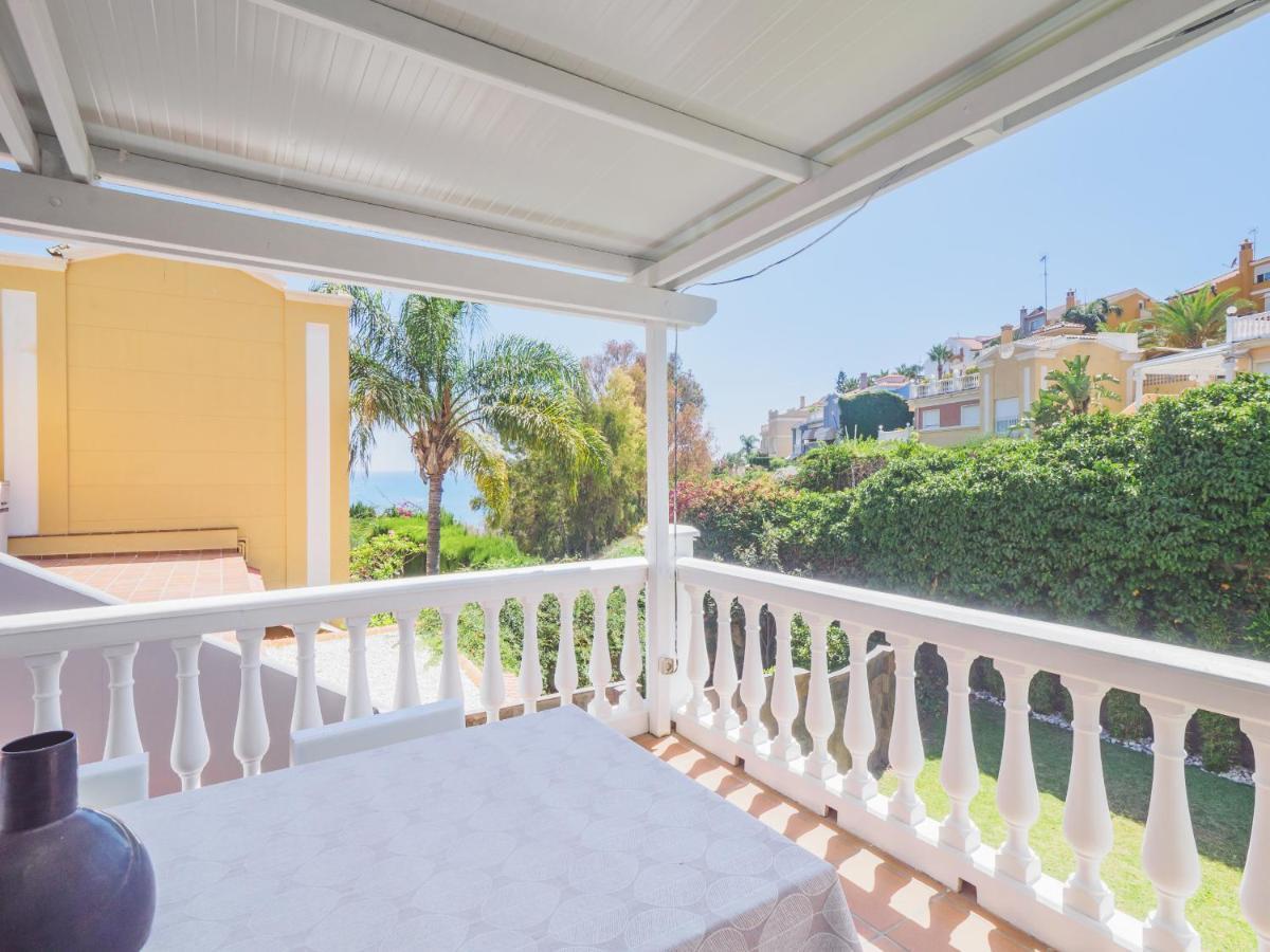 Вилла Cubo'S Gibralfaro House Center Малага Экстерьер фото