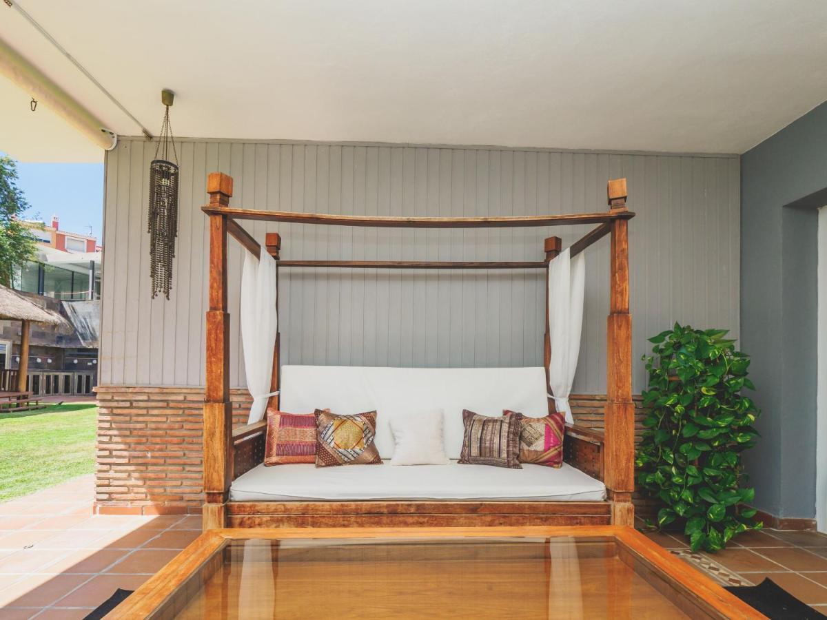 Вилла Cubo'S Gibralfaro House Center Малага Экстерьер фото