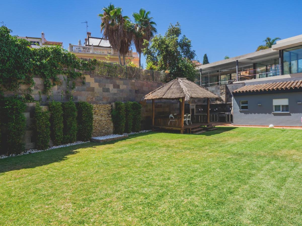 Вилла Cubo'S Gibralfaro House Center Малага Экстерьер фото