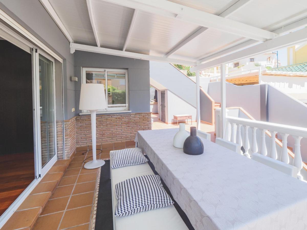 Вилла Cubo'S Gibralfaro House Center Малага Экстерьер фото