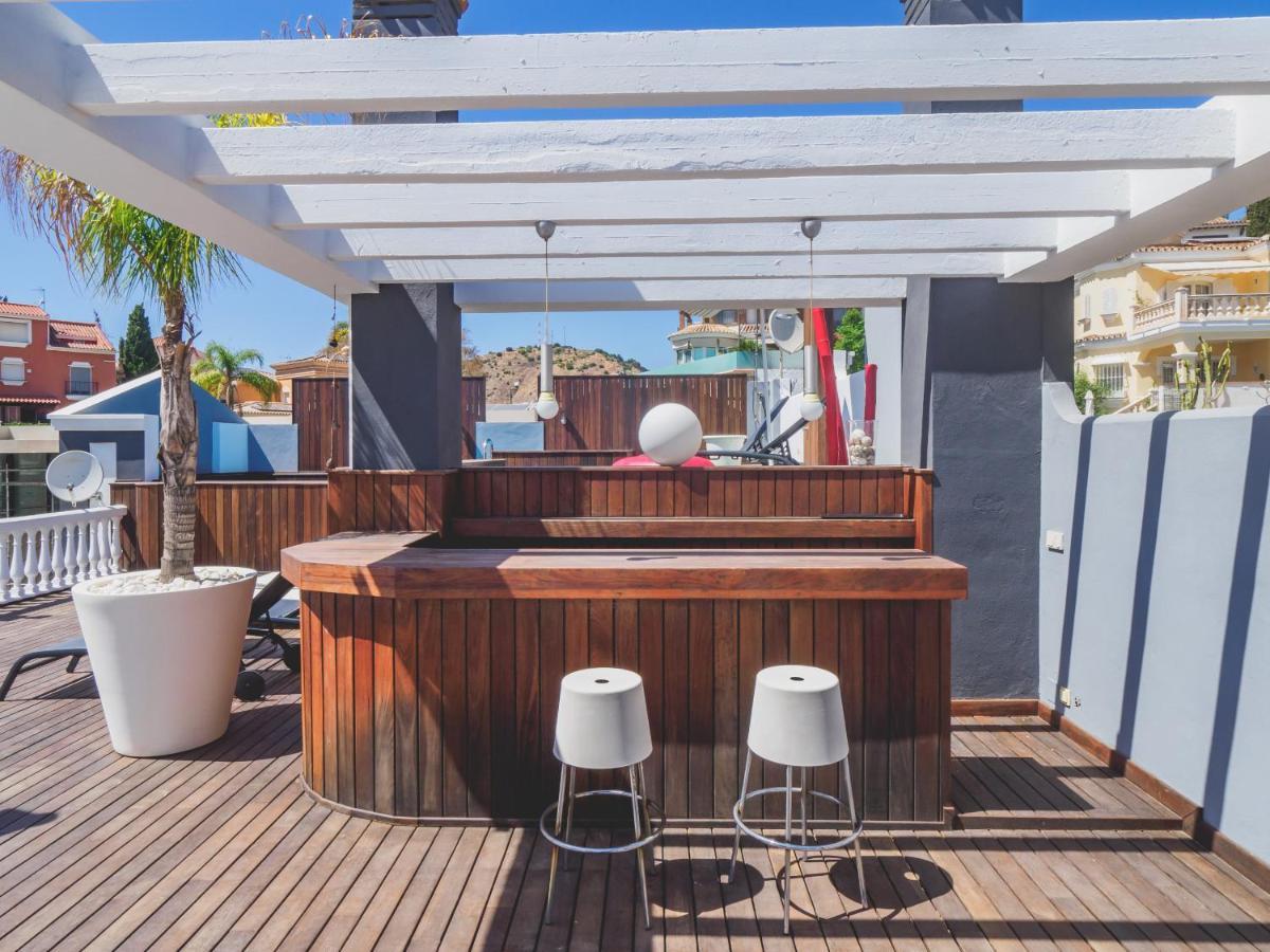 Вилла Cubo'S Gibralfaro House Center Малага Экстерьер фото