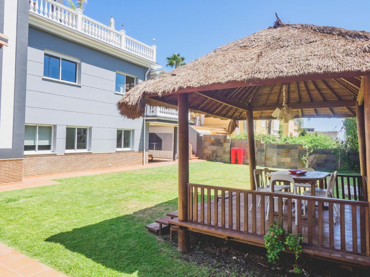 Вилла Cubo'S Gibralfaro House Center Малага Экстерьер фото